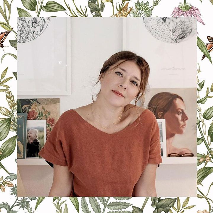 Read an interview with Lisel Jane Ashlock, designer of our Jaws-inspired pattern, Amity Sunset | Universal x Hygge & West